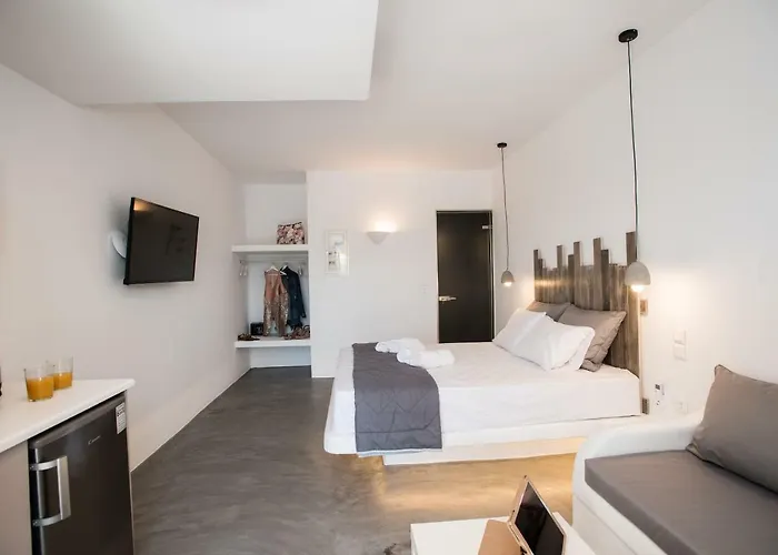 Merchia Bay Villas *