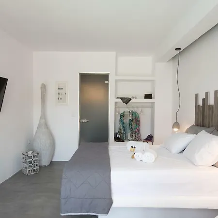 Merchia Bay Mykonos * Merchia Beach