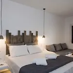 Merchia Bay Villas *