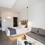 Merchia Bay Villas *